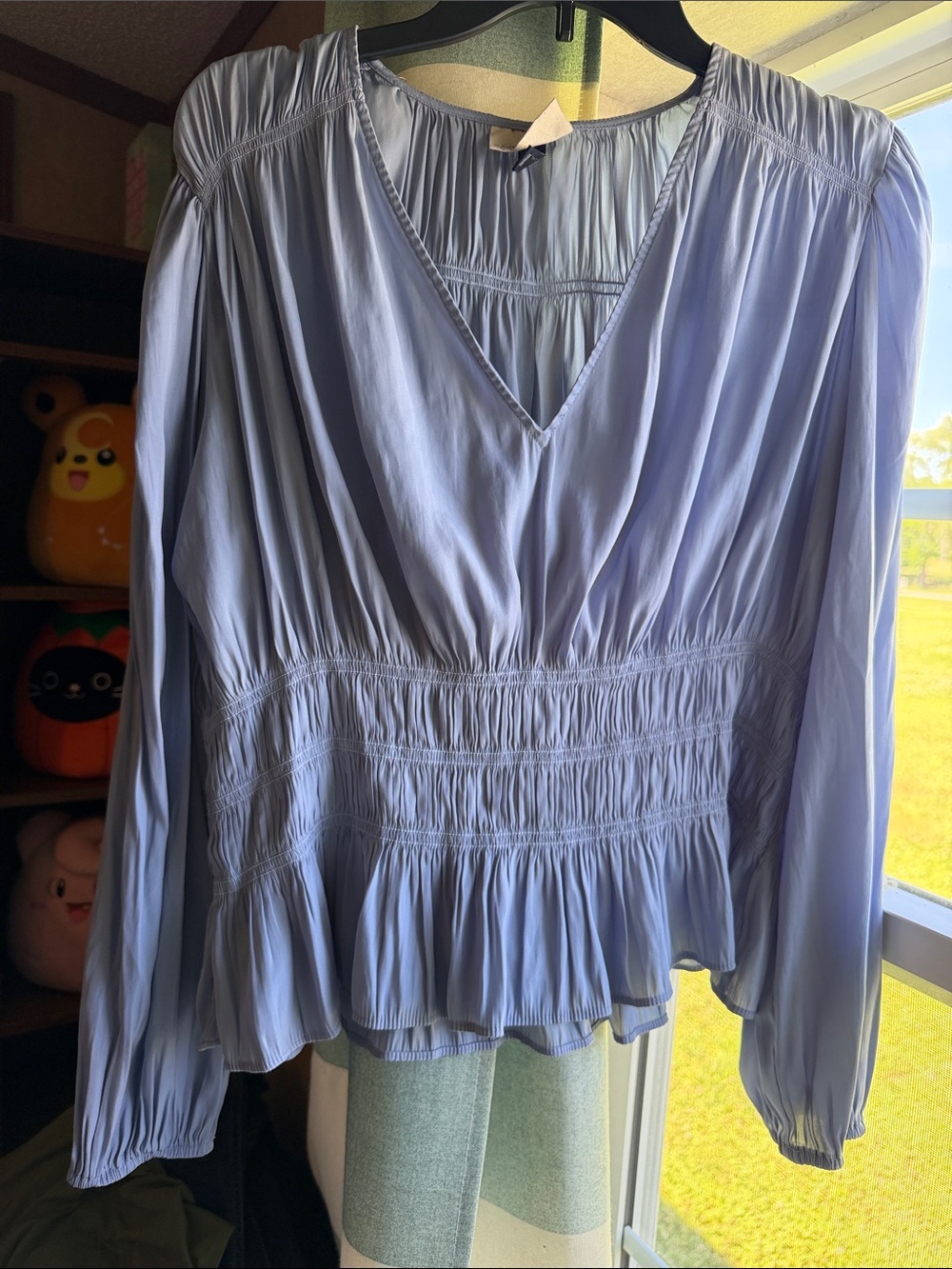 Universal Thread Light Blue V-Neck Smocked Peplum Blouse